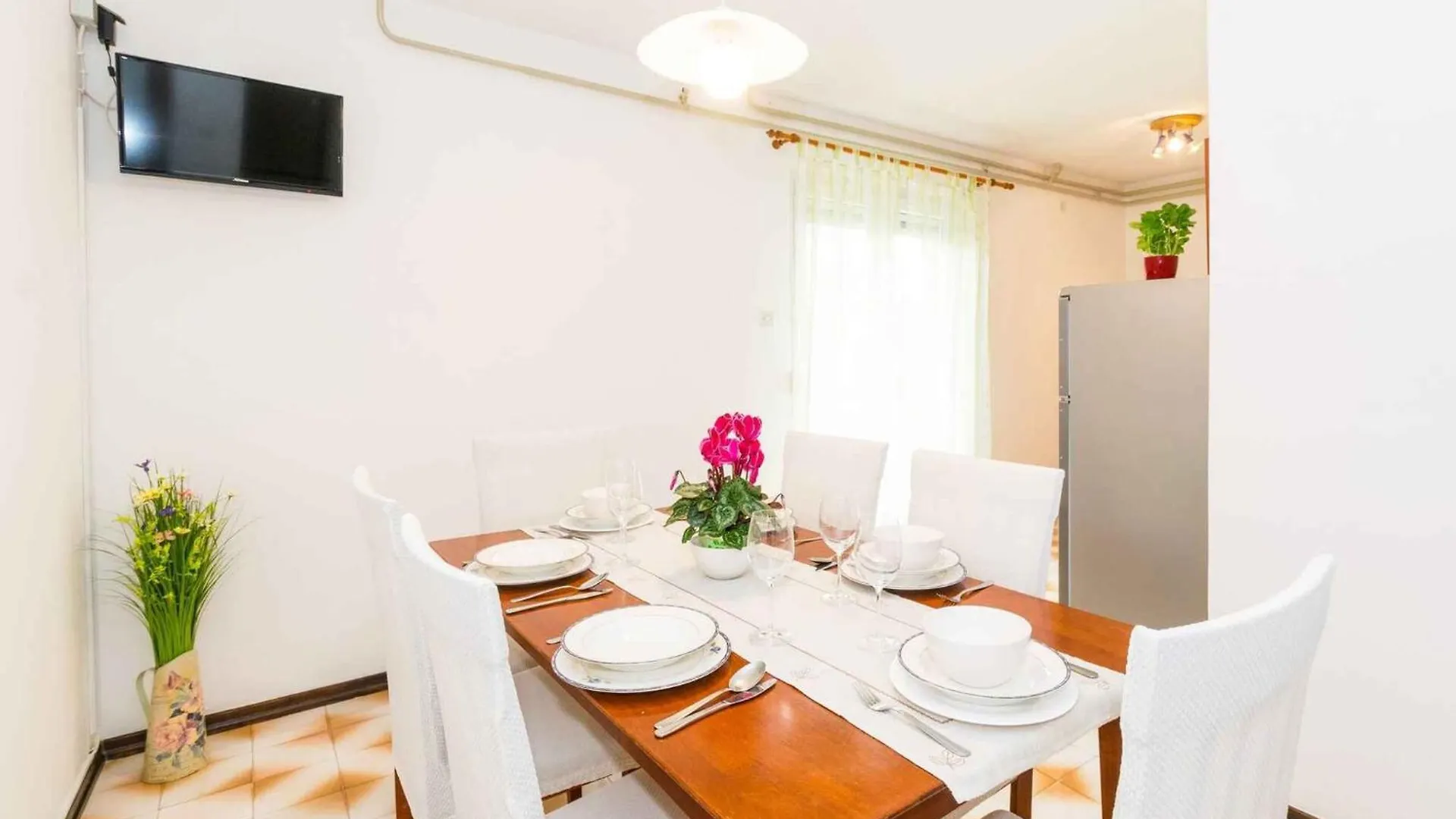 Apartment Near Bijeca Sand Beach In Medolino 0*, Medulin
